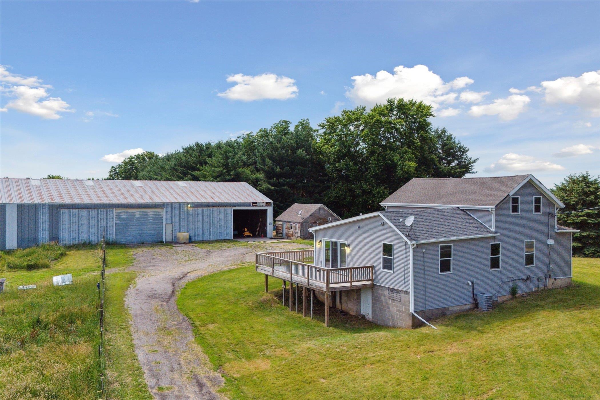 15520 Rock Grove Road Durand, IL 61024 - Photo 3 of 59