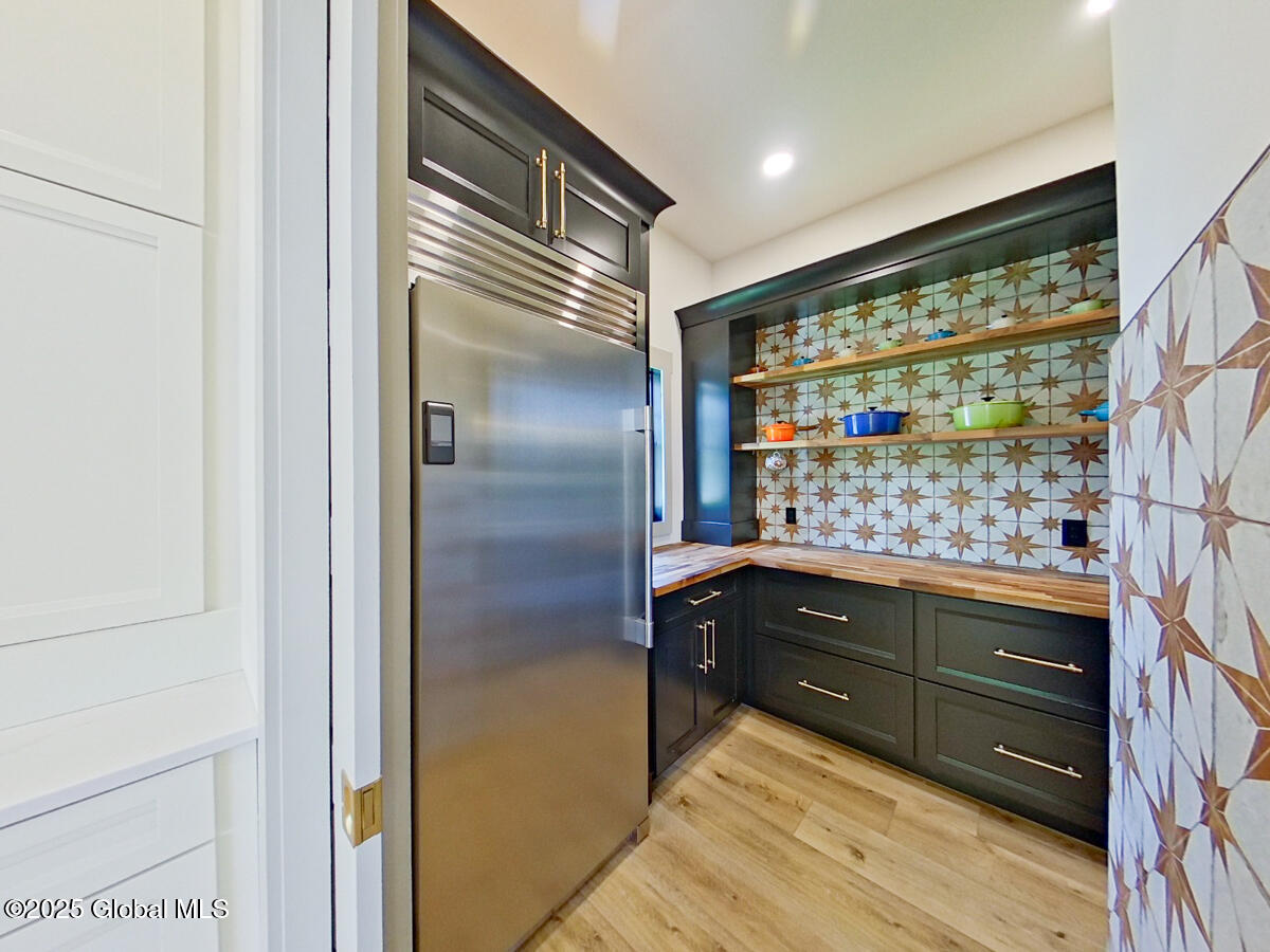 22 Burnham Road Wilton, NY 12831 - Photo 21 of 70 Butlers Pantry