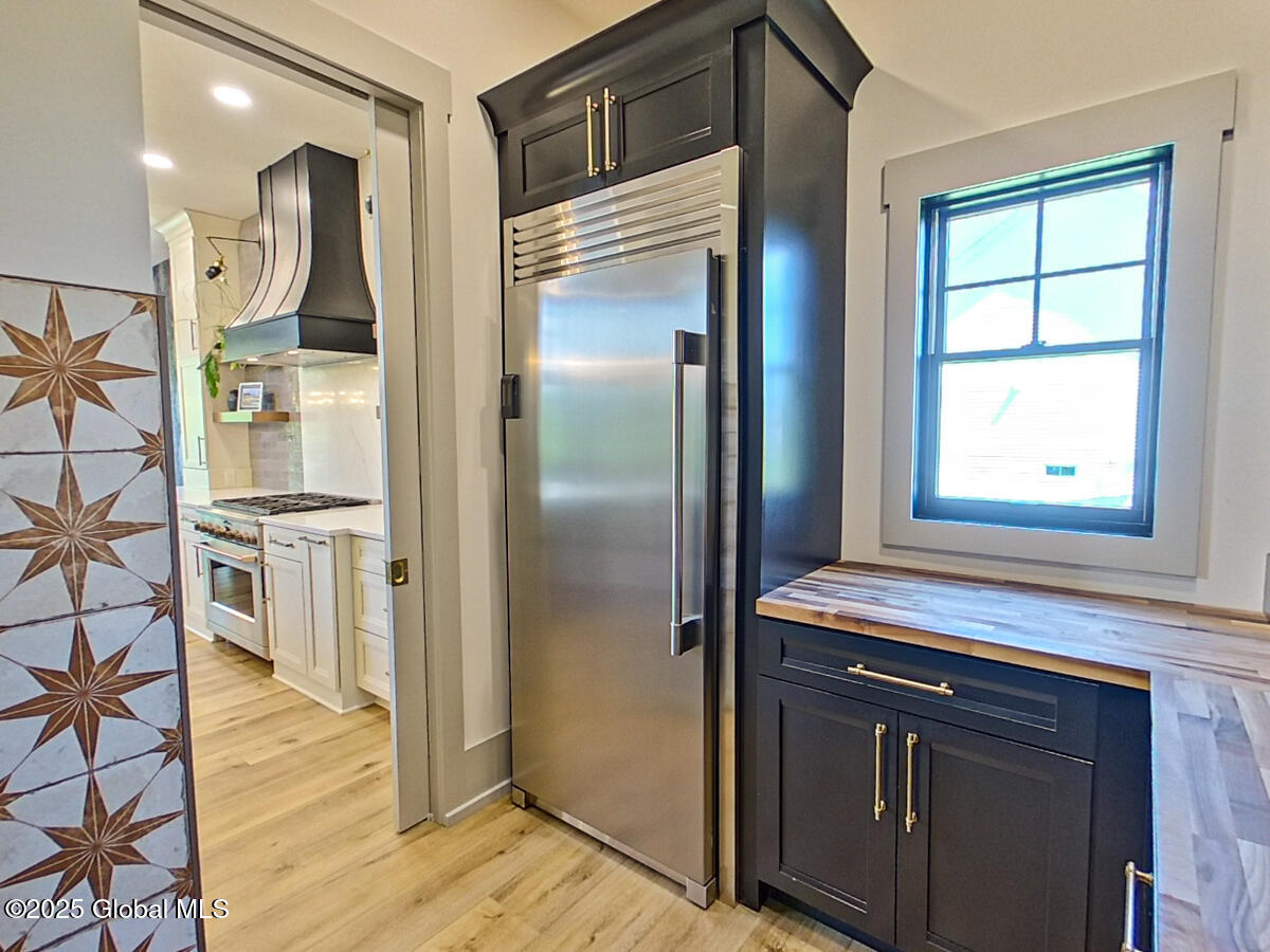 22 Burnham Road Wilton, NY 12831 - Photo 23 of 70 Butlers Pantry