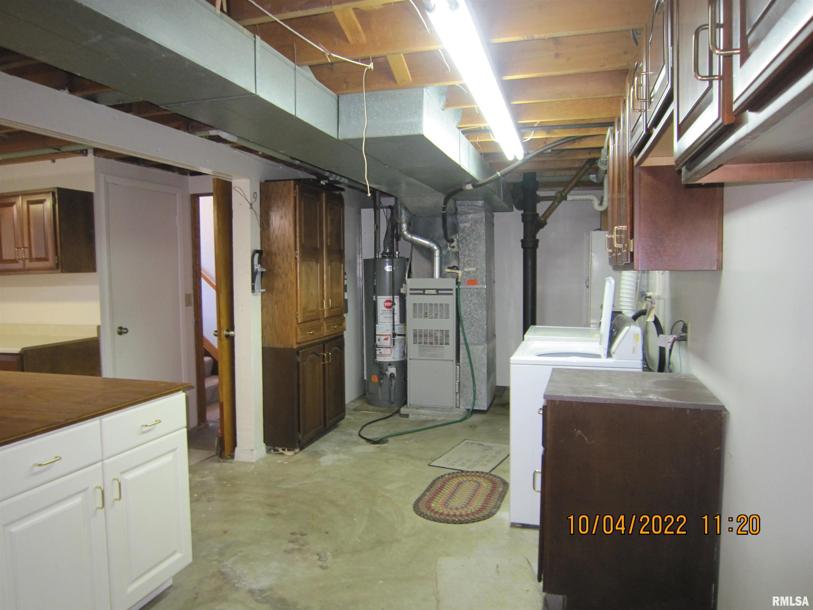 8119 10th Street West Rock Island, IL 61201 - Photo 24 of 47
