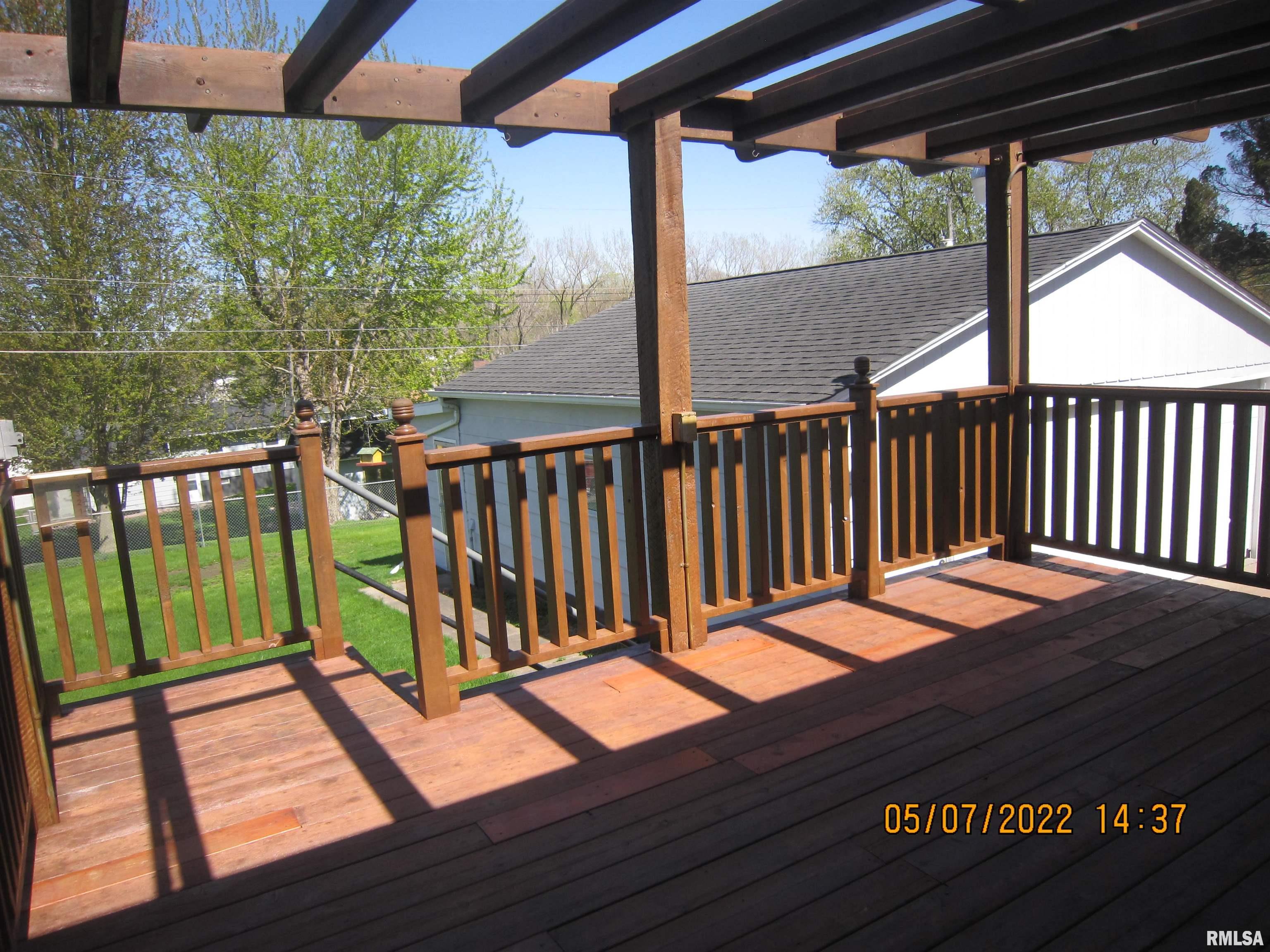 8119 10th Street West Rock Island, IL 61201 - Photo 44 of 47