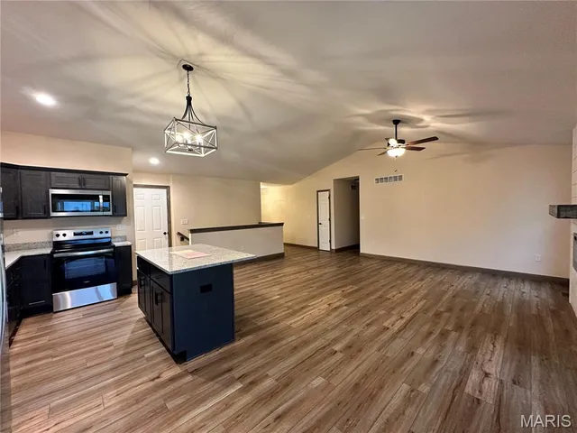 $333,000 | 2809 Beth Ann Court, Granite City, IL 62040