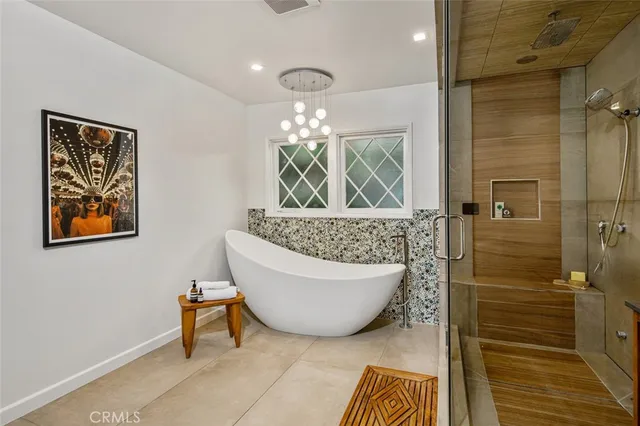 $2,999,000 | 1430 La Perla Avenue, Long Beach, CA 90815