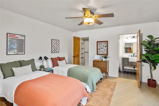 $2,999,000 | 1430 La Perla Avenue, Long Beach, CA 90815