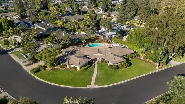 $2,999,000 | 1430 La Perla Avenue, Long Beach, CA 90815