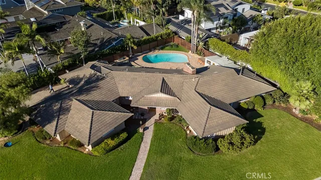 $2,999,000 | 1430 La Perla Avenue, Long Beach, CA 90815