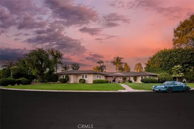 $2,999,000 | 1430 La Perla Avenue, Long Beach, CA 90815