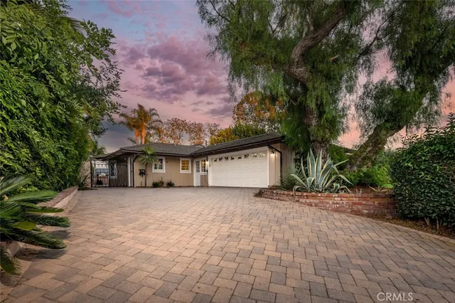 $2,999,000 | 1430 La Perla Avenue, Long Beach, CA 90815