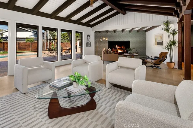 $2,999,000 | 1430 La Perla Avenue, Long Beach, CA 90815