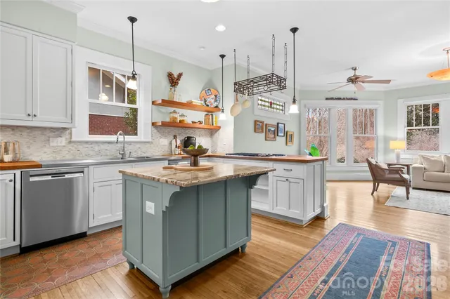 $2,150,000 | 2400 Kenmore Avenue, Charlotte, NC 28204