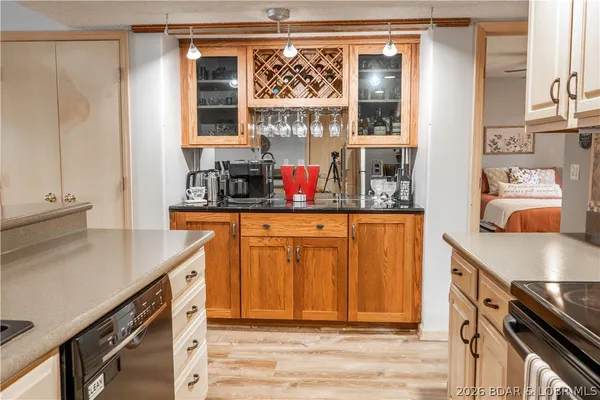 $384,000 | 70 Sunrise Ridge Drive, Unit 633, Sunrise Beach, MO 65079