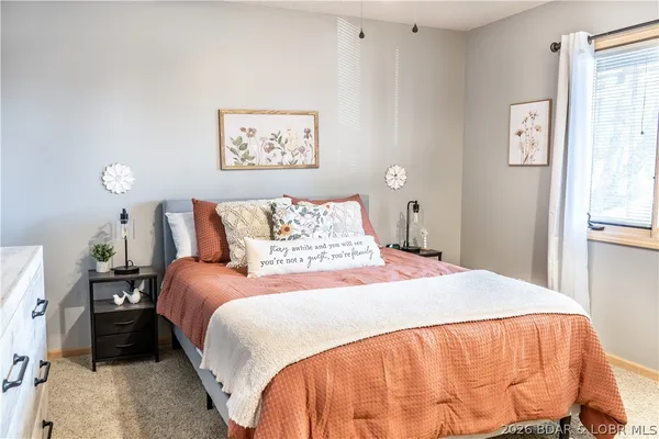 $384,000 | 70 Sunrise Ridge Drive, Unit 633, Sunrise Beach, MO 65079