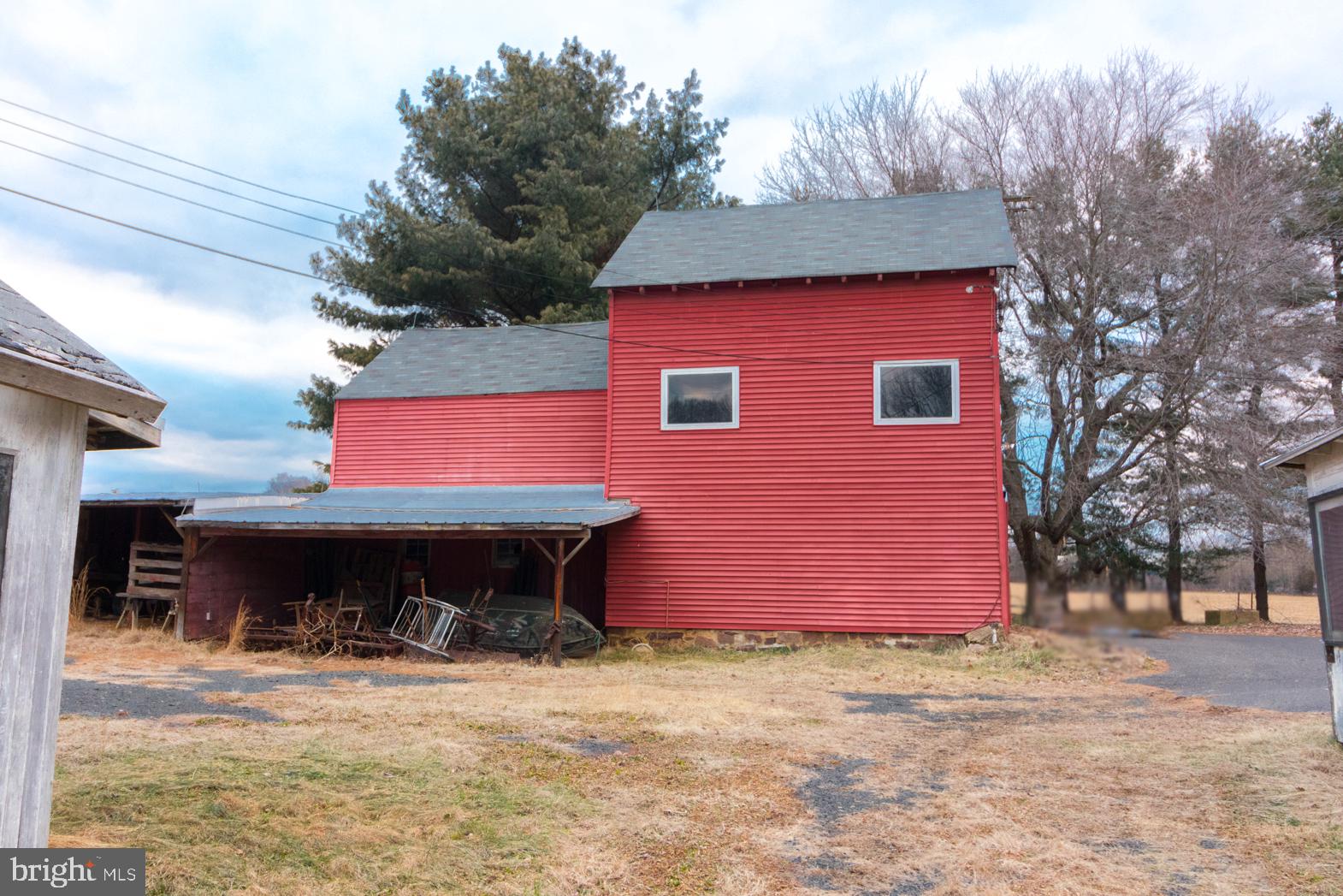 250 Extonville Road Allentown, NJ 08501 - Photo 20 of 61 Barn Profile