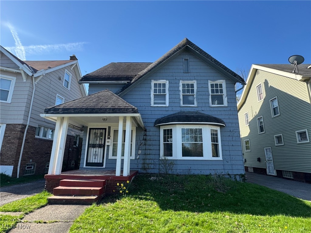 3322 Yorkshire Road Cleveland Heights, OH 44118 - Photo 1 of 19 Gallery Image 1