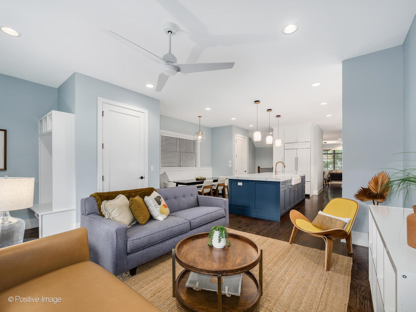 3227 North Racine Avenue, Unit 1 Chicago, IL 60657 - Photo 12 of 29 Gallery Image 12