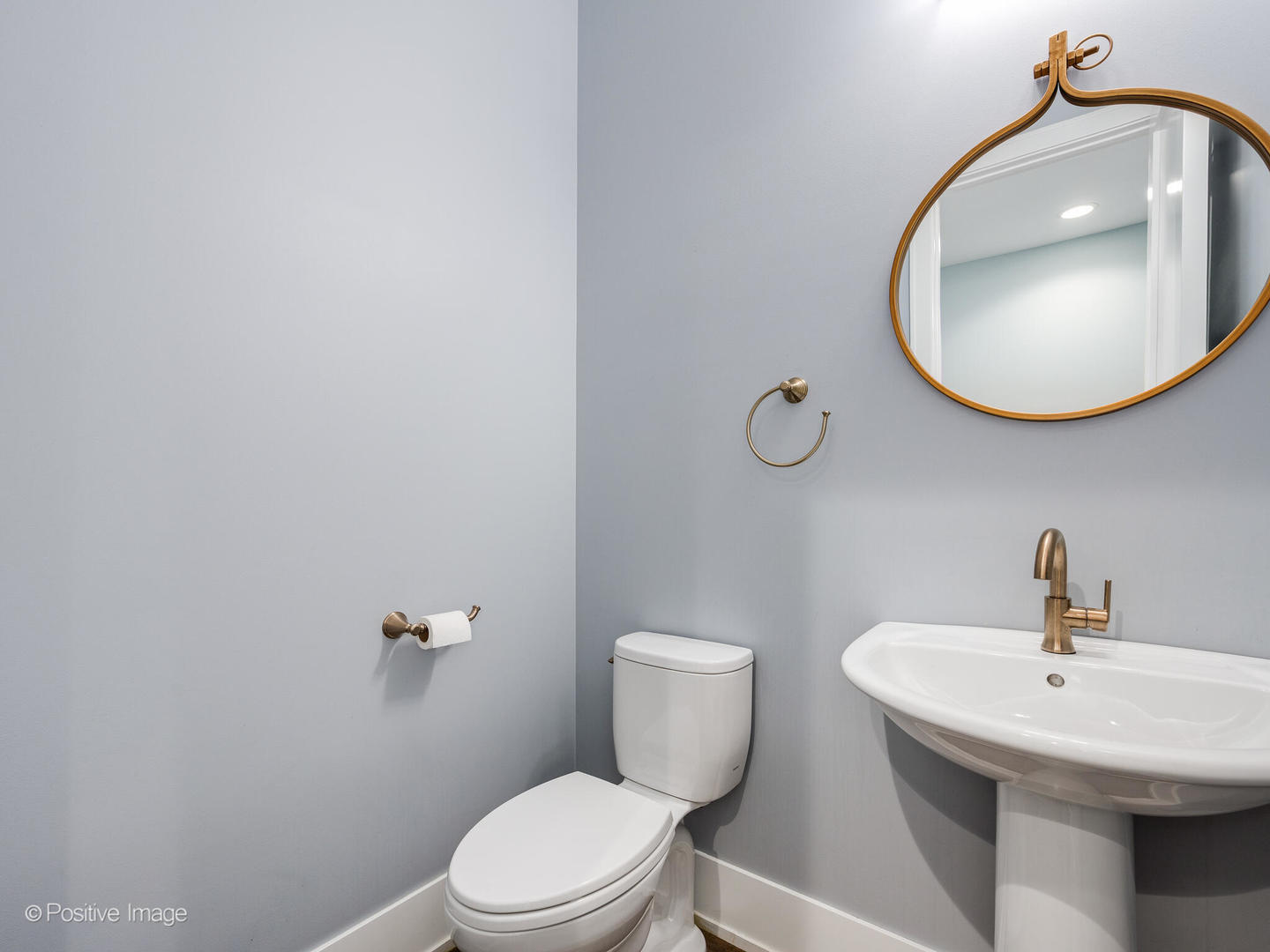 3227 North Racine Avenue, Unit 1 Chicago, IL 60657 - Photo 14 of 29 Gallery Image 14