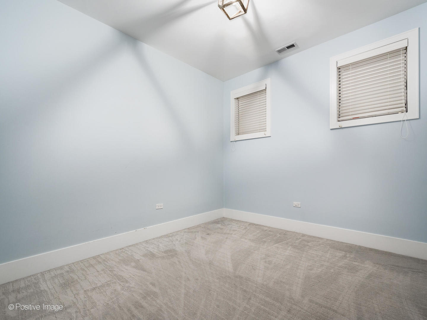 3227 North Racine Avenue, Unit 1 Chicago, IL 60657 - Photo 18 of 29 Gallery Image 18