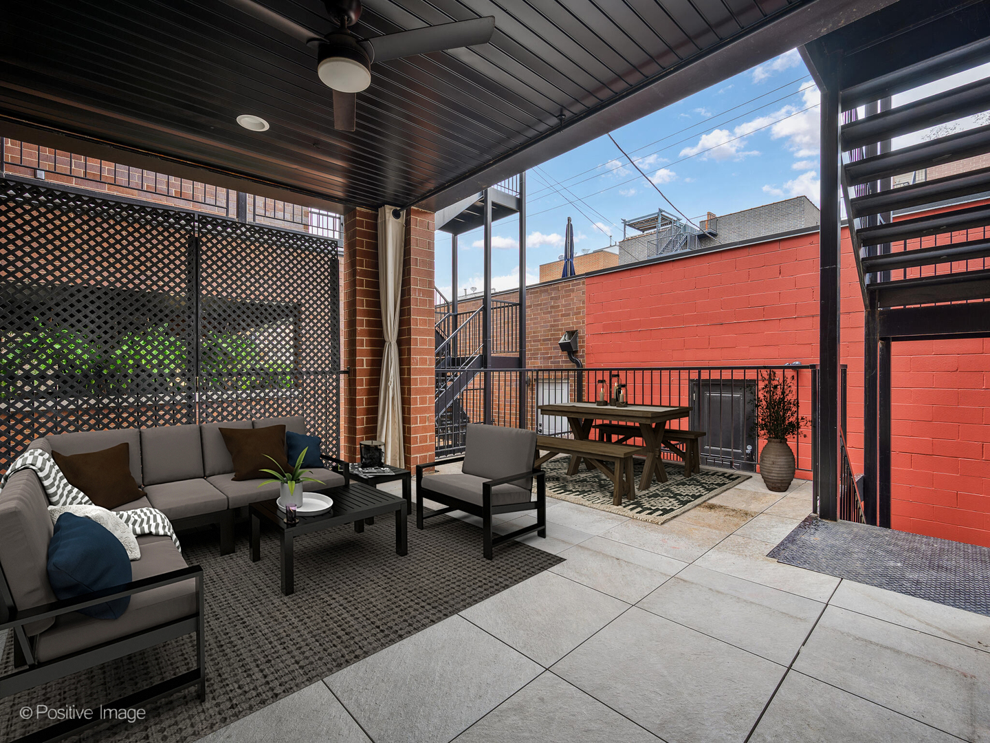 3227 North Racine Avenue, Unit 1 Chicago, IL 60657 - Photo 24 of 29 Gallery Image 24