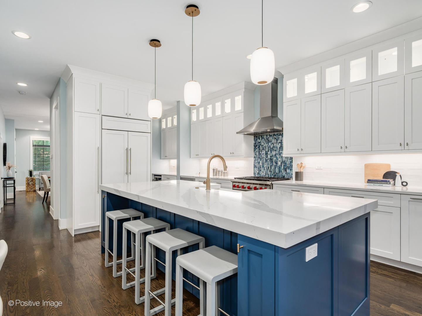 3227 North Racine Avenue, Unit 1 Chicago, IL 60657 - Photo 8 of 29 Gallery Image 8