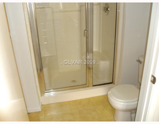 8070 West Russell Road, Unit 2102 Las Vegas, NV 89113 - Photo 11 of 12 Master Bath/Spa.