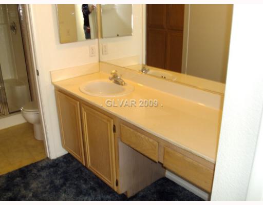 8070 West Russell Road, Unit 2102 Las Vegas, NV 89113 - Photo 12 of 12 Master Bath/Spa.