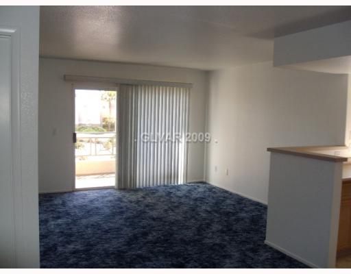8070 West Russell Road, Unit 2102 Las Vegas, NV 89113 - Photo 4 of 12 Dining Room.