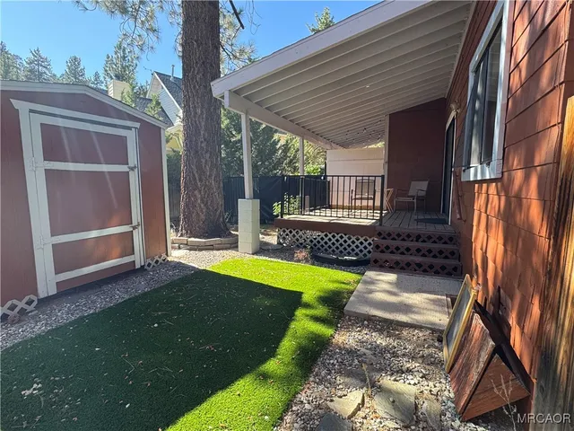 $2,150 | 1068 Cherokee Street, Fawnskin, CA 92333