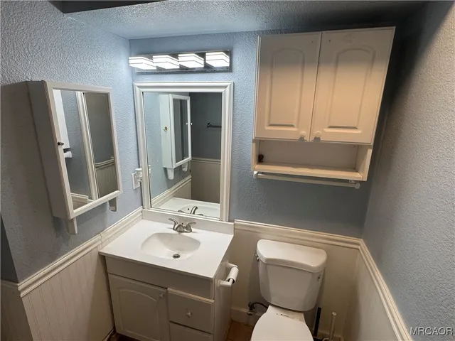 $2,150 | 1068 Cherokee Street, Fawnskin, CA 92333