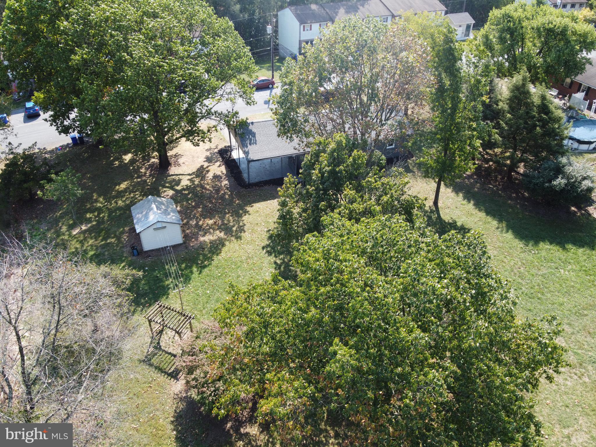 215 Marion Avenue Carlisle, PA 17013 - Photo 8 of 24 Gallery Image 8