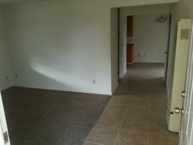 13 Rico Circle Salinas, CA 93907 - Photo 3 of 9 Gallery Image 3