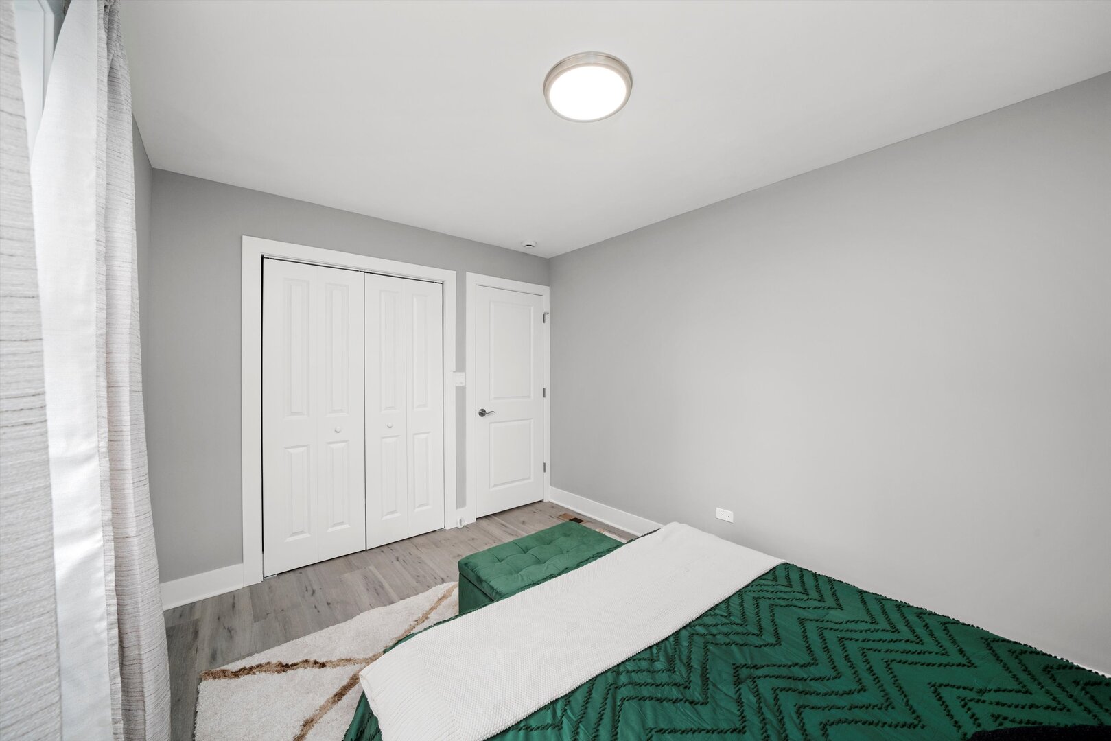 819 East 98th Place Chicago, IL 60628 - Photo 31 of 61