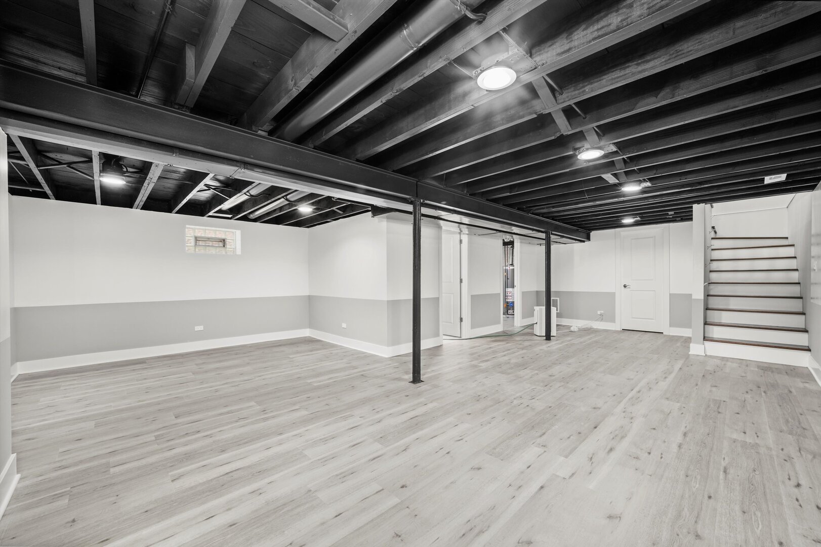 819 East 98th Place Chicago, IL 60628 - Photo 51 of 61