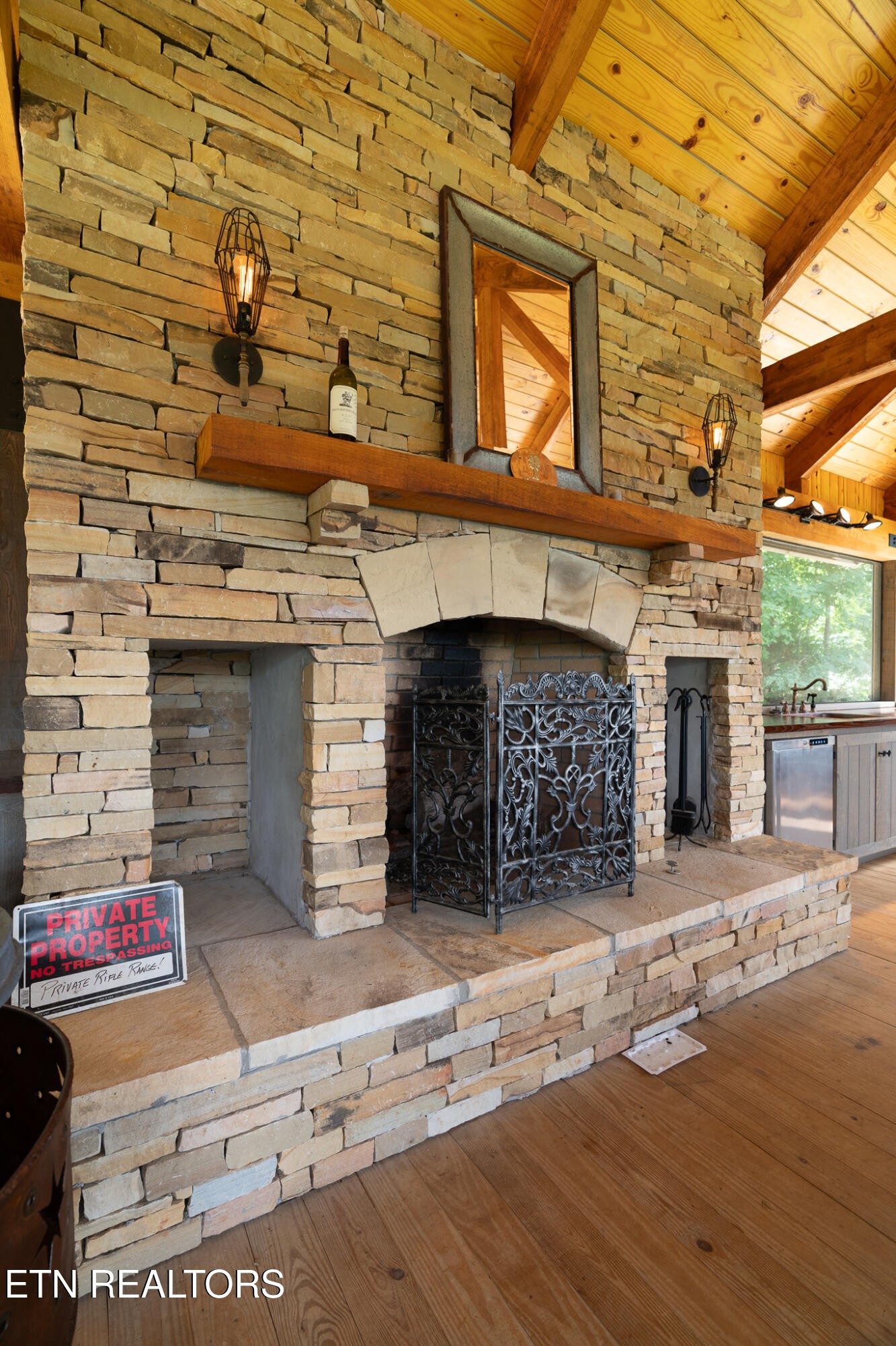 9050 Freeland Road Corryton, TN 37721 - Photo 5 of 34 a front view of a building with entryway