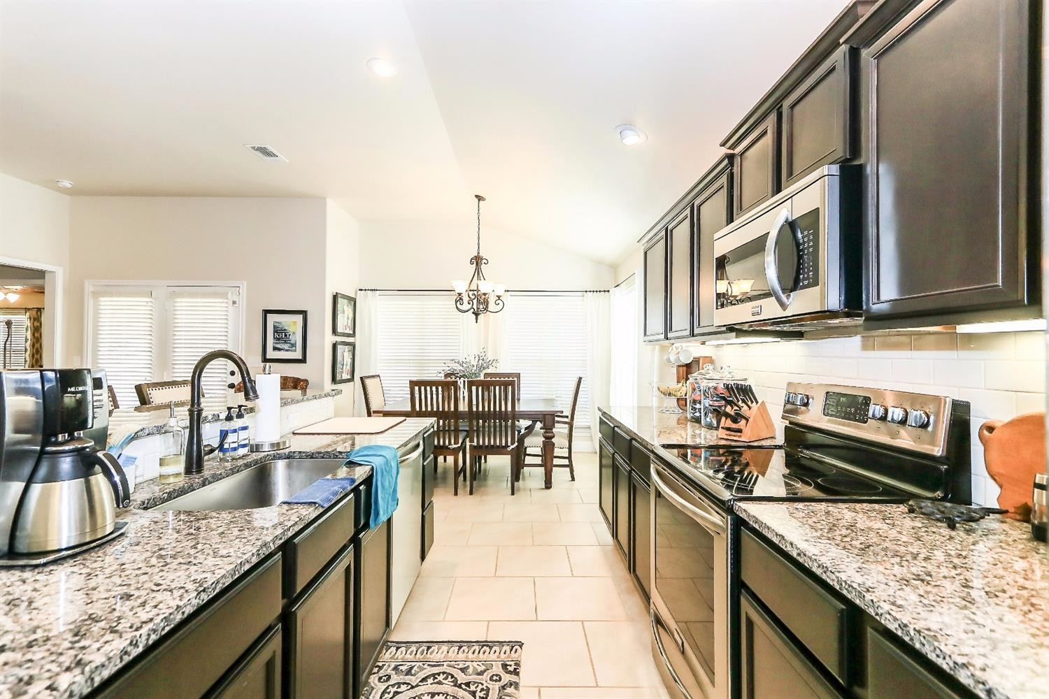 3706 Rochester Avenue Lubbock, TX 79407 - Photo 6 of 10 Add'l Kitchen