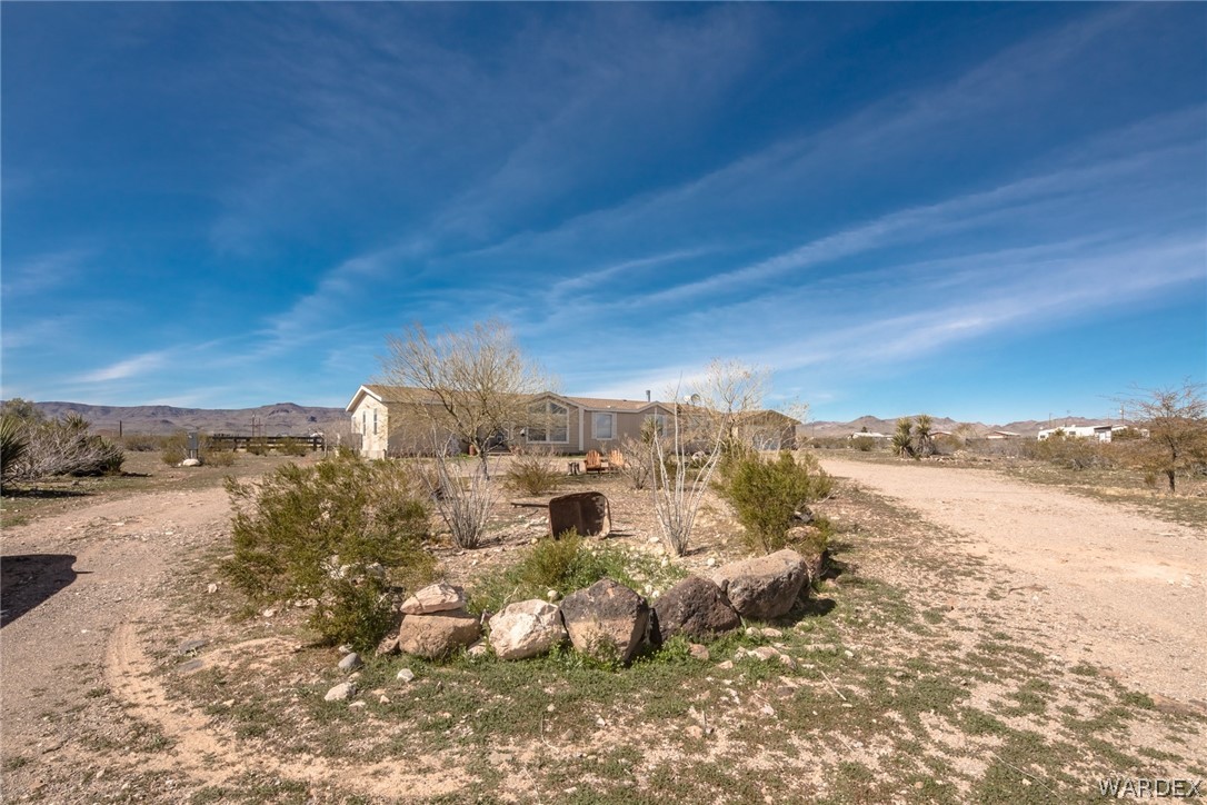 4713 Ehrenberg Road Golden Valley, AZ 86413 - Photo 11 of 50