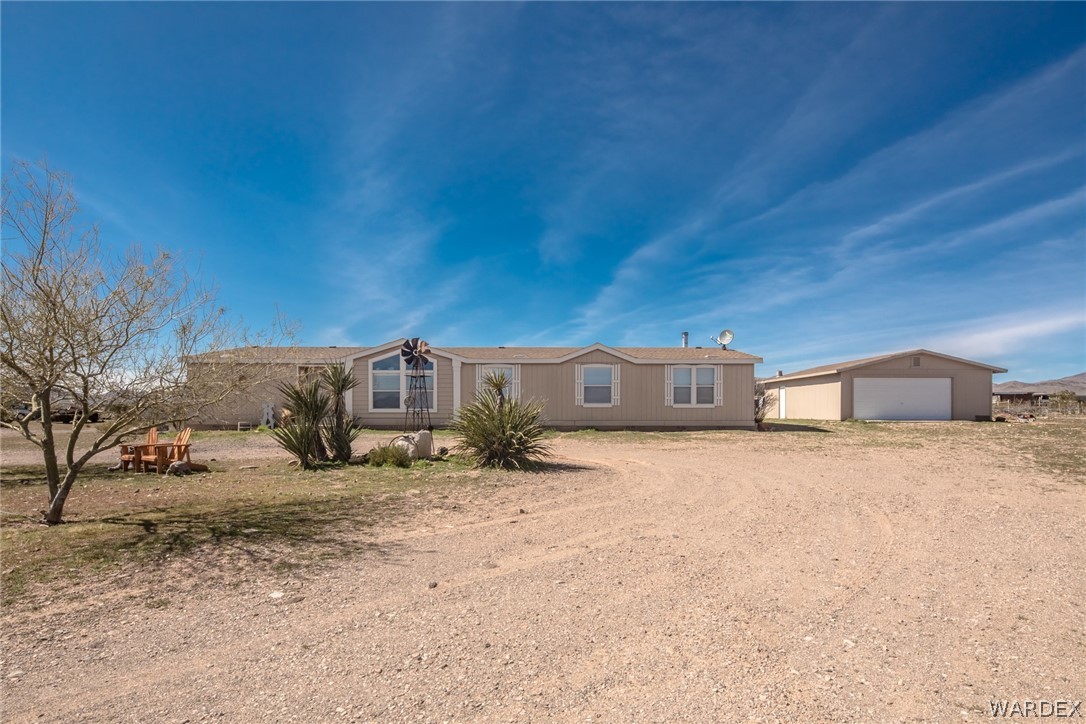 4713 Ehrenberg Road Golden Valley, AZ 86413 - Photo 12 of 50