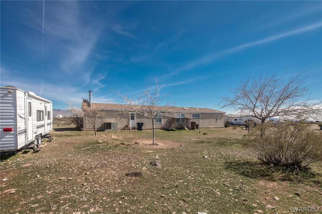 4713 Ehrenberg Road Golden Valley, AZ 86413 - Photo 44 of 50