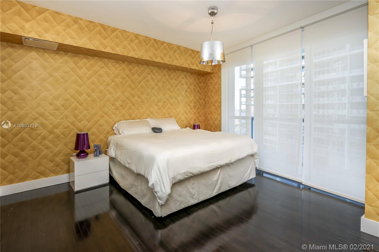 475 Brickell Avenue, Unit 1909 Miami, FL 33131 - Photo 14 of 22