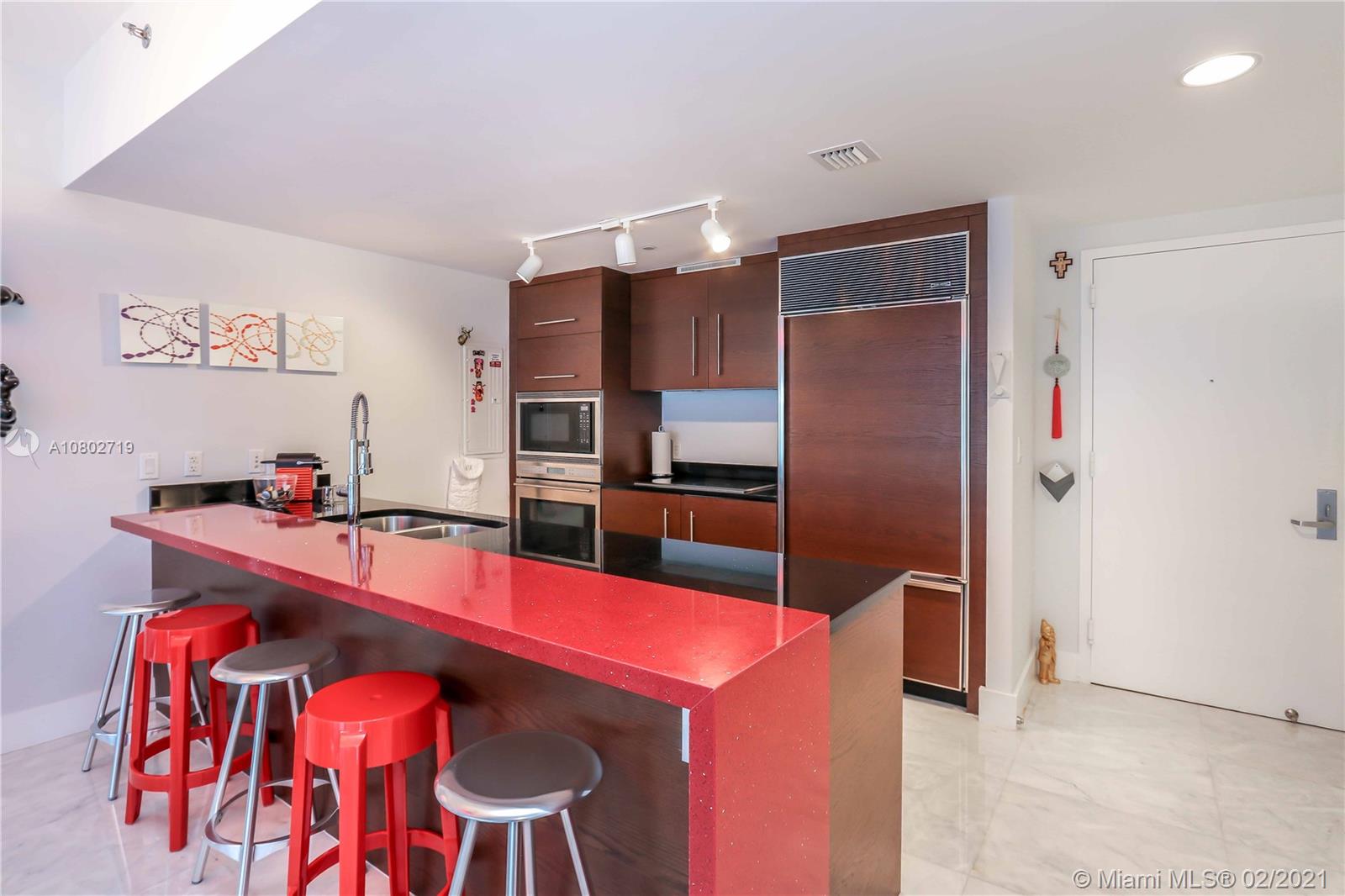 475 Brickell Avenue, Unit 1909 Miami, FL 33131 - Photo 3 of 22