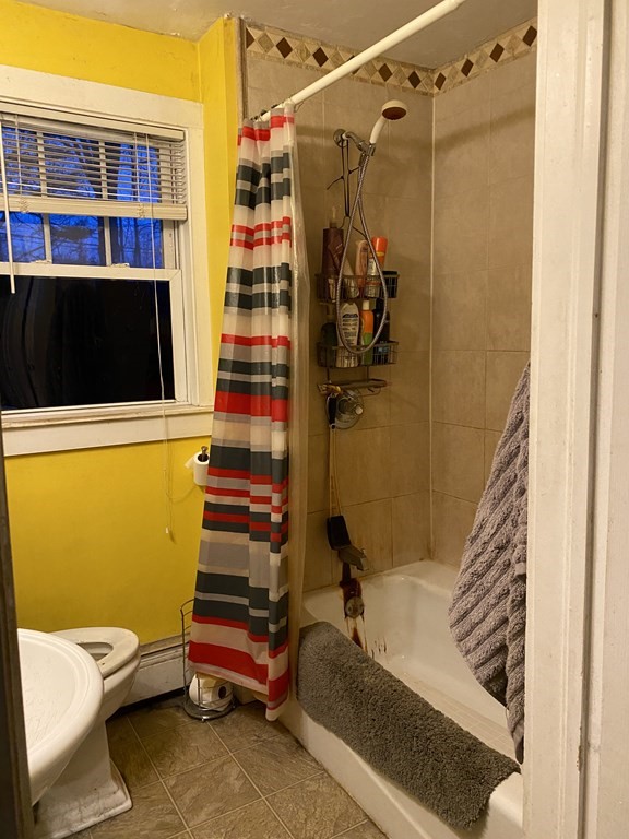 111 Gardner Road Hubbardston, MA 01452 - Photo 5 of 10 Gallery Image 5