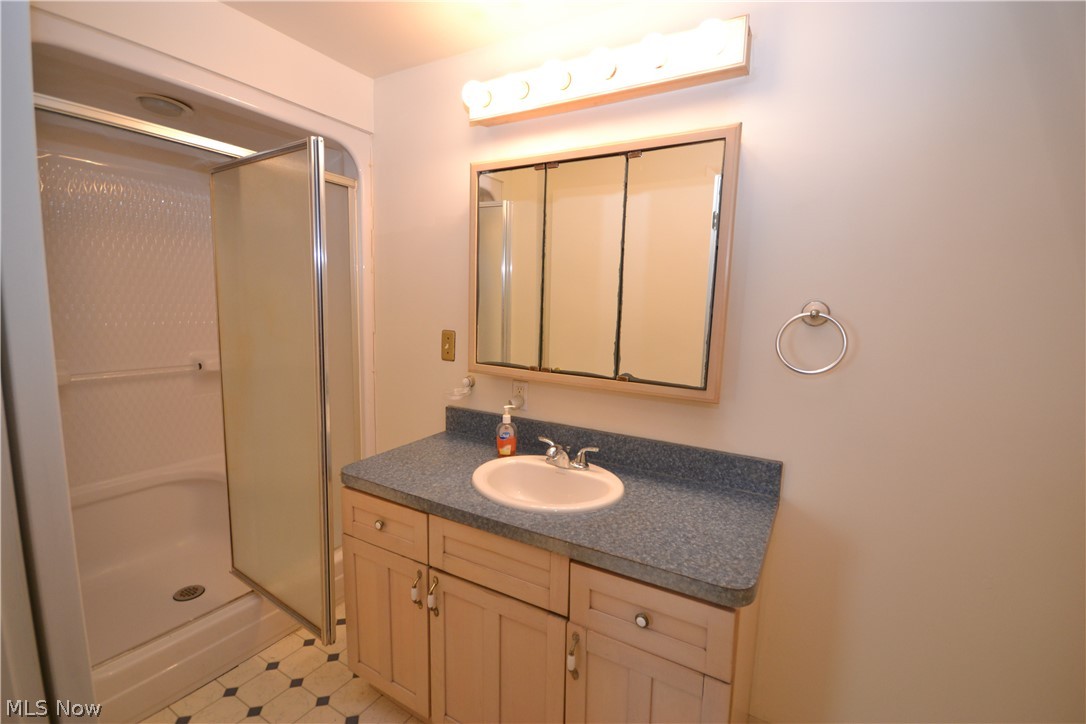 18230 Shaw Road Chagrin Falls, OH 44023 - Photo 11 of 28 Gallery Image 11