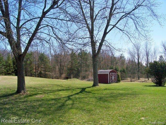 4620 North Tipsico Lake Road Highland, MI 48357 - Photo 24 of 25 Beautiful Property