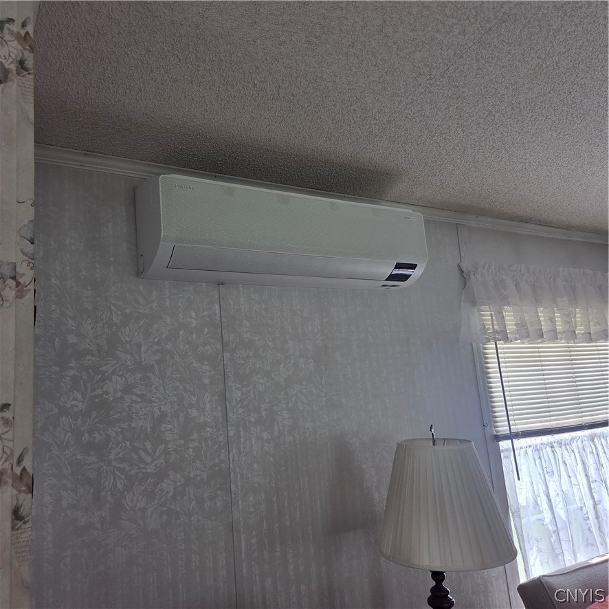 127 Old Farm Road Verona, NY 13478 - Photo 18 of 32 Living Room Heater/AC
