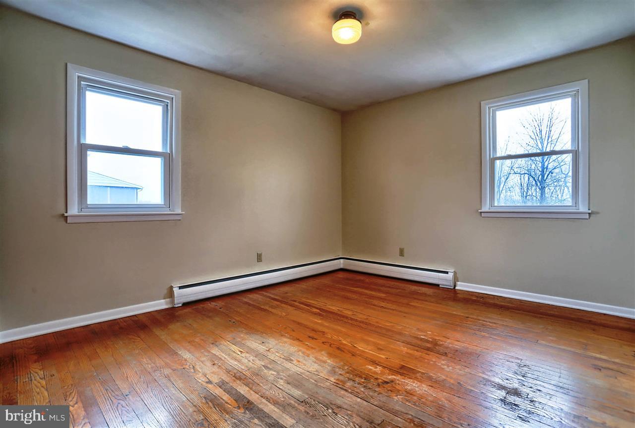 2205 Smith Station Road Spring Grove, PA 17362 - Photo 26 of 35