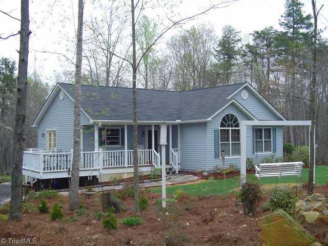 201 Farmview Road Madison, NC 27025 - Photo 1 of 6 Exterior Front.