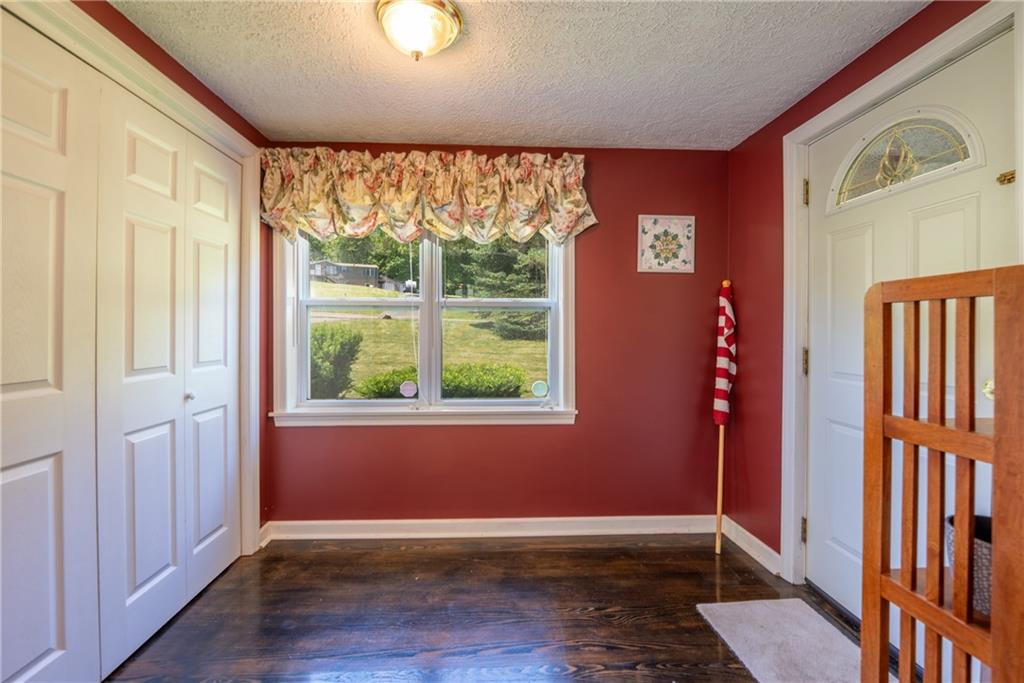 1420 Bethel Church Road Latrobe, PA 15650 - Photo 5 of 34