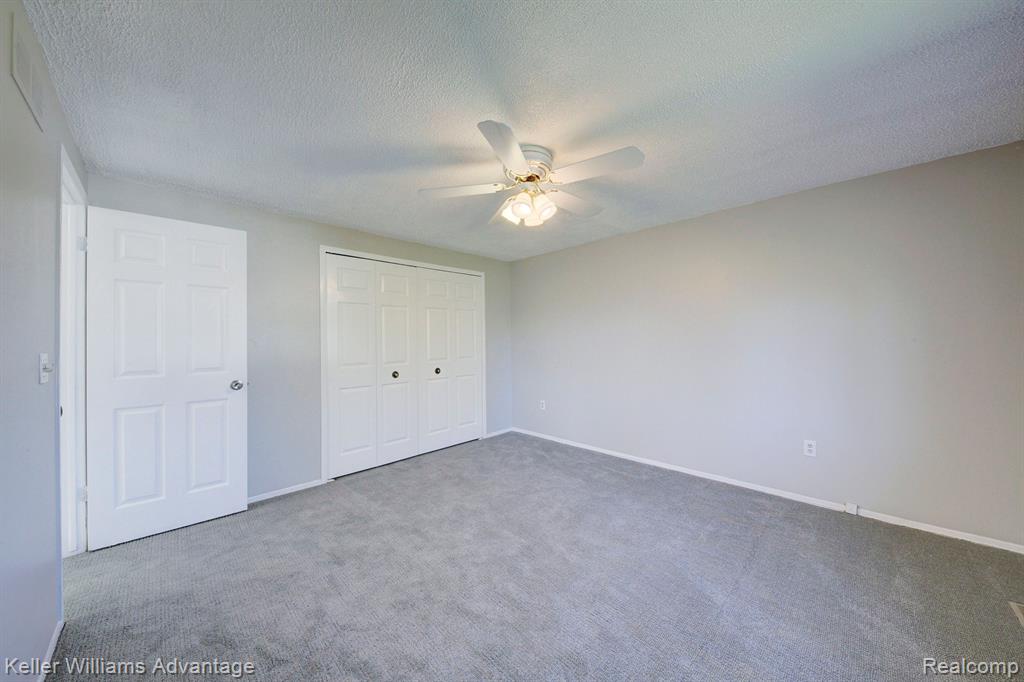 22364 Mill Road Novi, MI 48375 - Photo 36 of 61