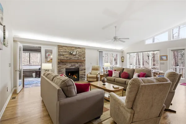 $570,000 | 21 Starboard Tack Drive, Salem, SC 29676