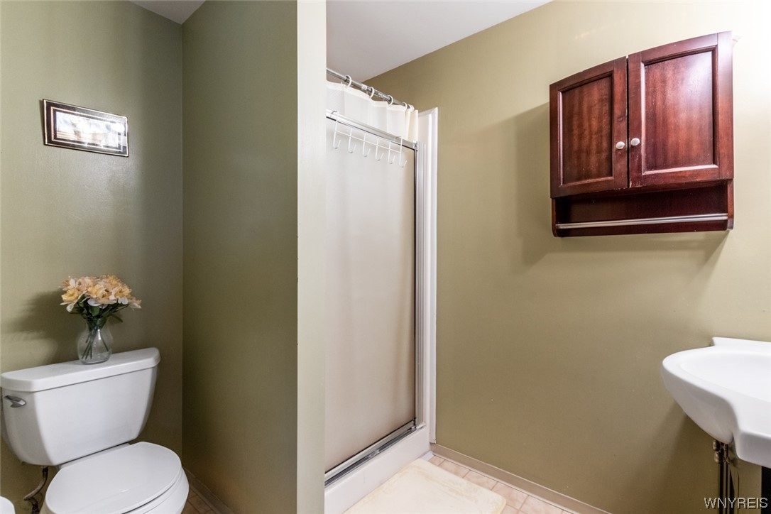 54 Mapleleaf Drive Amherst, NY 14221 - Photo 16 of 30