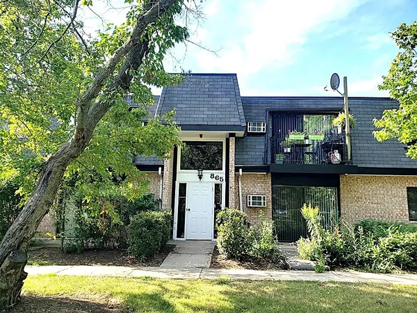 $1,525 | 865 Westmoreland Drive, Unit 23, Vernon Hills, IL 60061